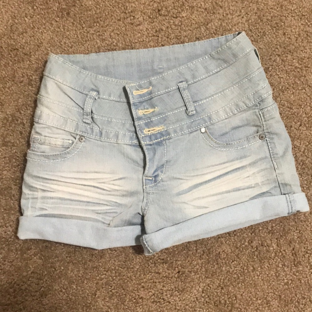 Women’s High Waisted Jean Shorts
